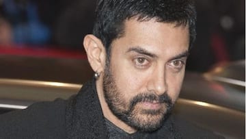 Aamir Khan turns 51; celebrates with media
