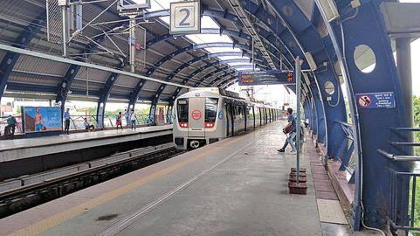 Delhi: Drunk woman denied metro entry, CISF-personnel drop her safely