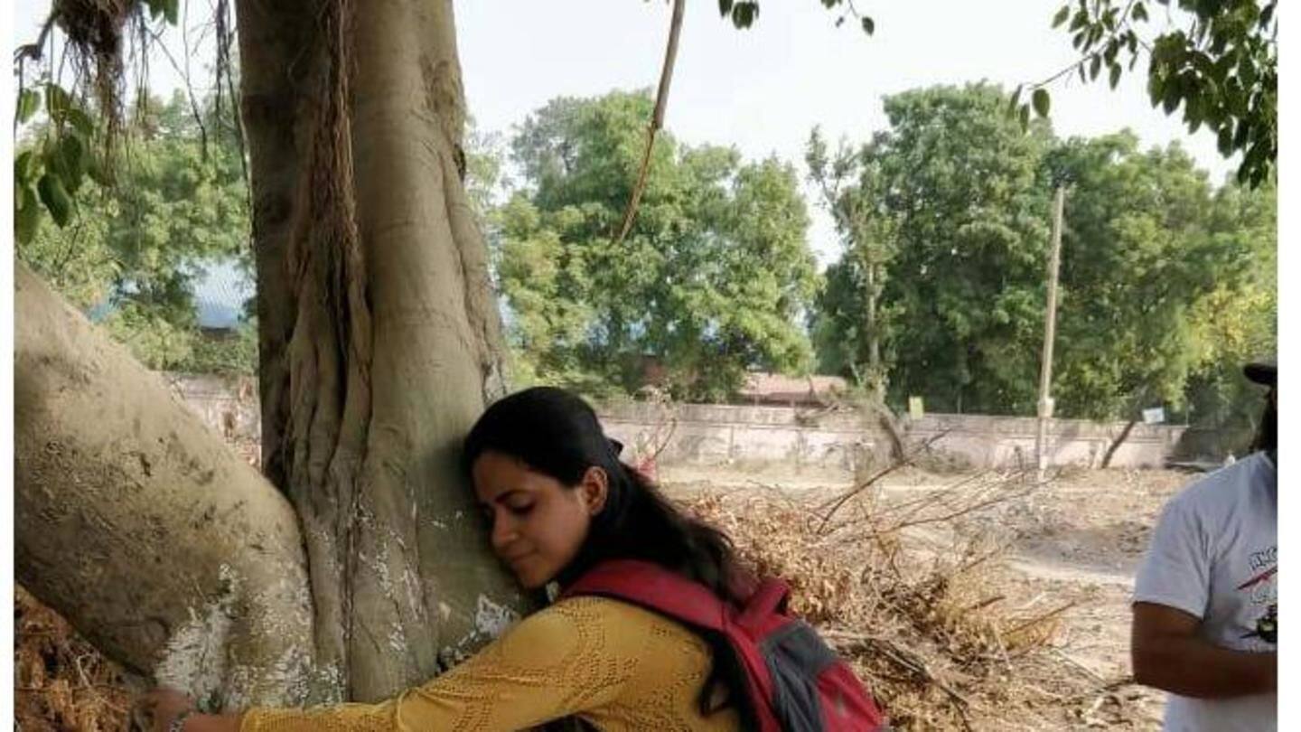 Sarojini Nagar did a Chipko, Safdarjung citizens took out march Sarojini Nagar did a Chipko, Safdarjung citizens took out march