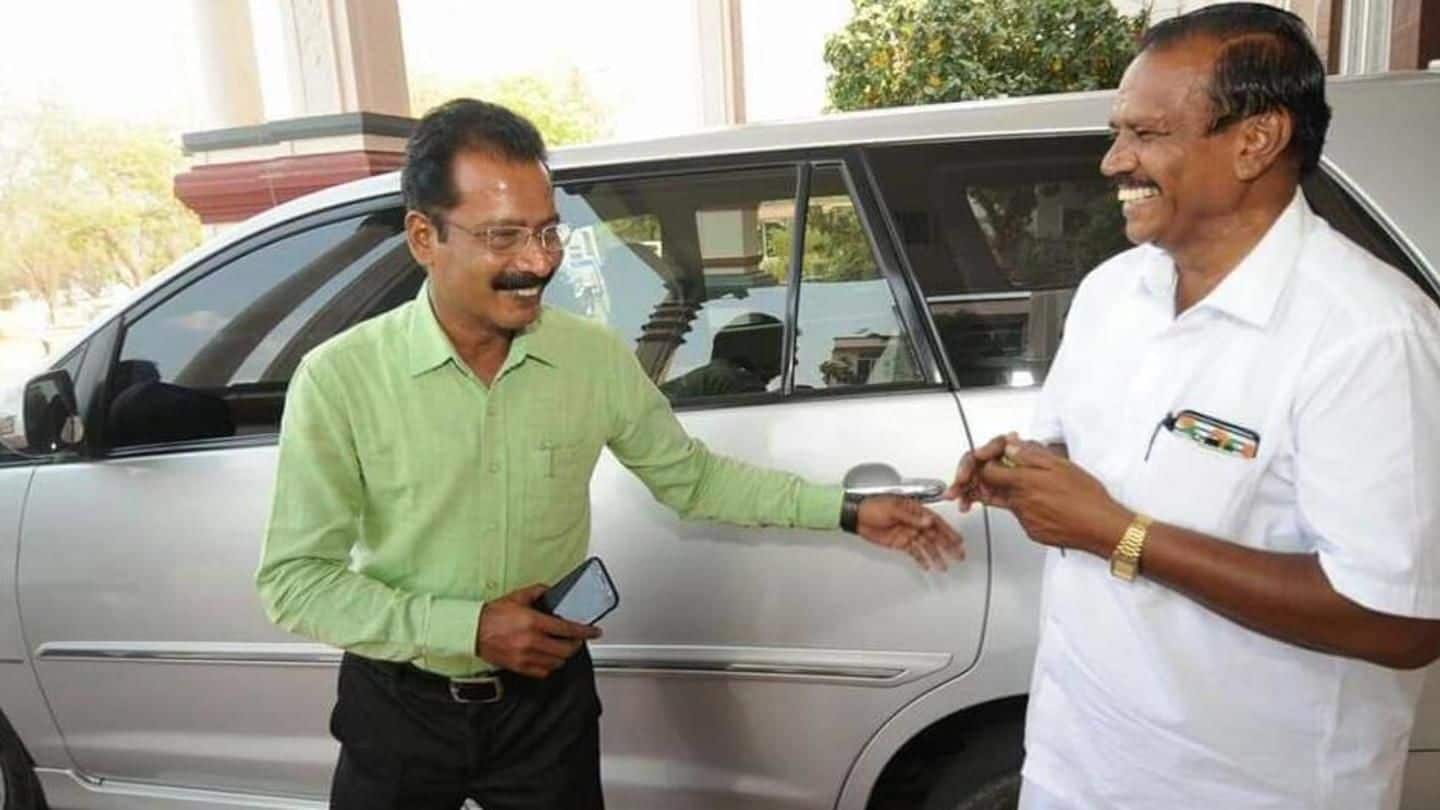 Honoring chauffeur's 35-yrs service, Tamil Nadu bureaucrat drives him home