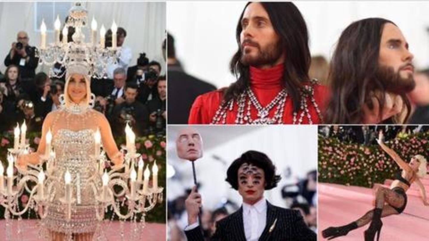 Katy Perry was a chandelier, Jared Leto's head appeared double Katy Perry was a chandelier, Jared Leto's head appeared double