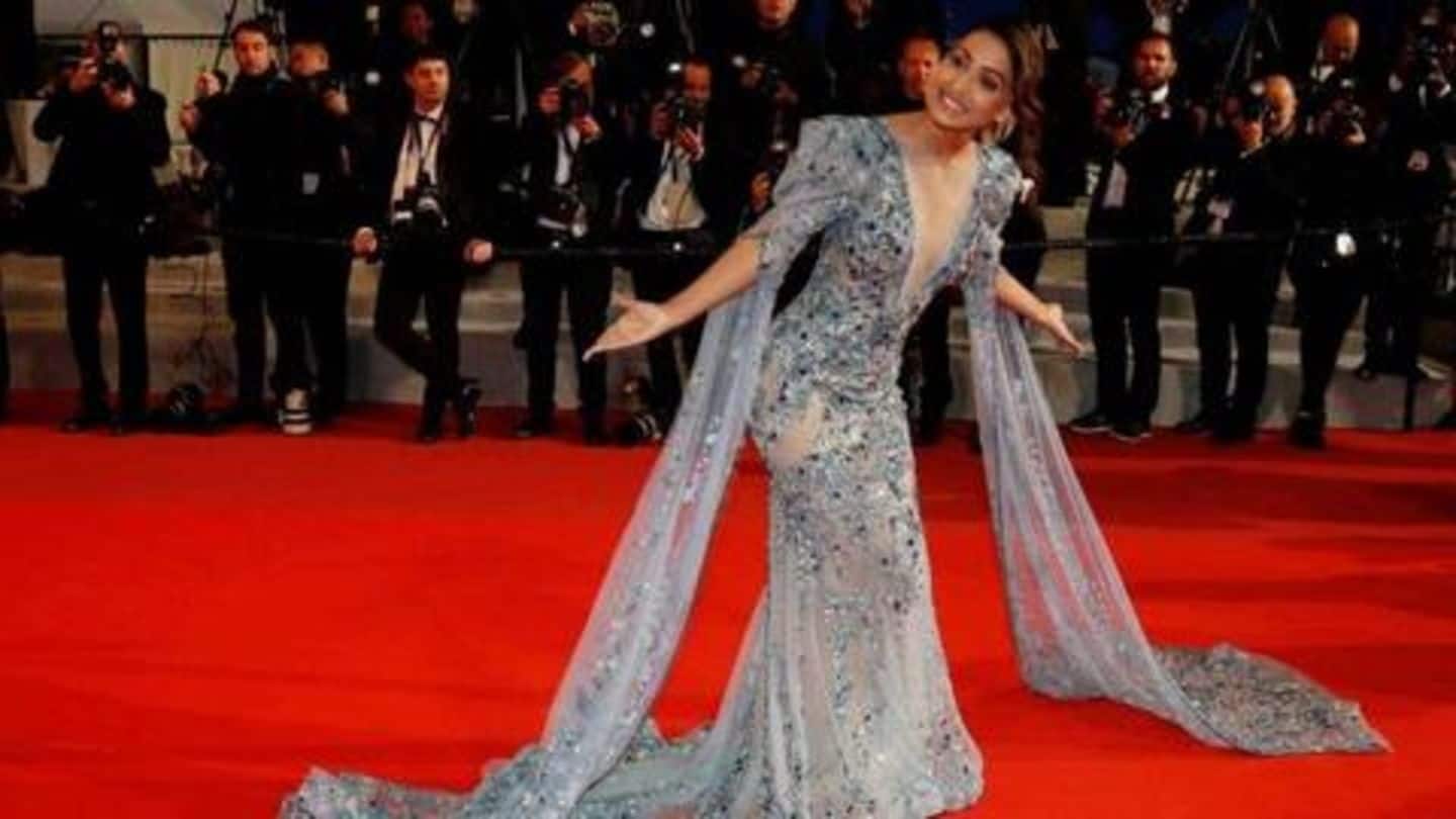 Surprise entry Hina Khan totally owned the red carpet Surprise entry Hina Khan totally owned the red carpet
