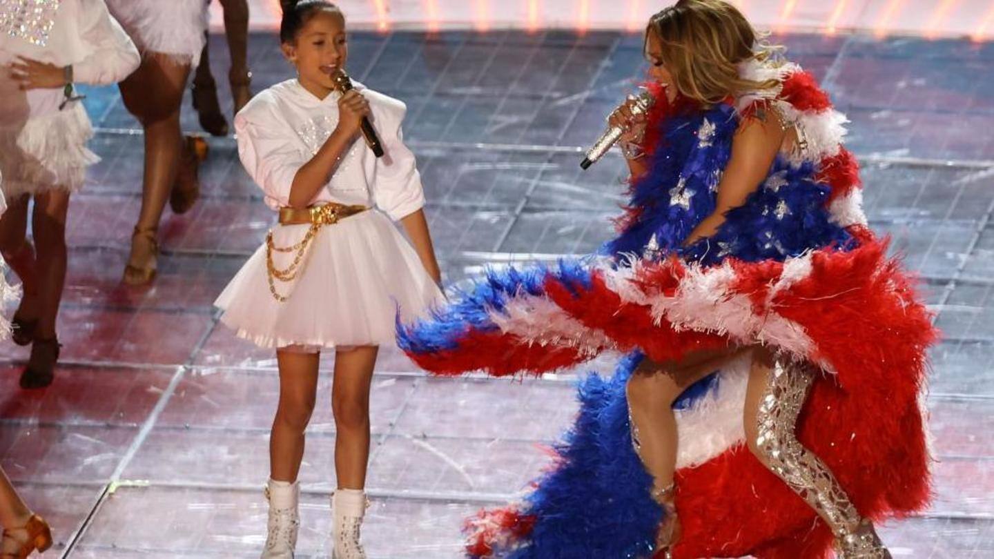 Her daughter also sang with her on stage in February Her daughter also sang with her on stage in February