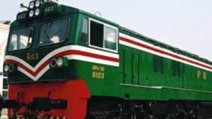 Pakistan Railways to sell land to clear PKR 37bn deficit