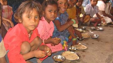 Delhi: Mid-day meal NGO fined Rs. 54,879 for violating health-norms