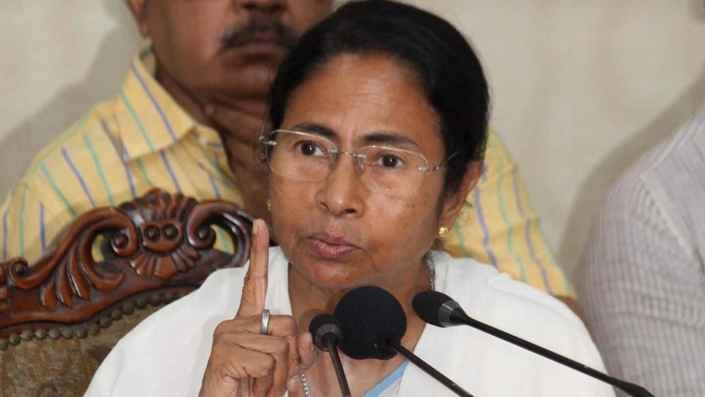 Mamata to visit Delhi to invite opposition-leaders for federal-front rally