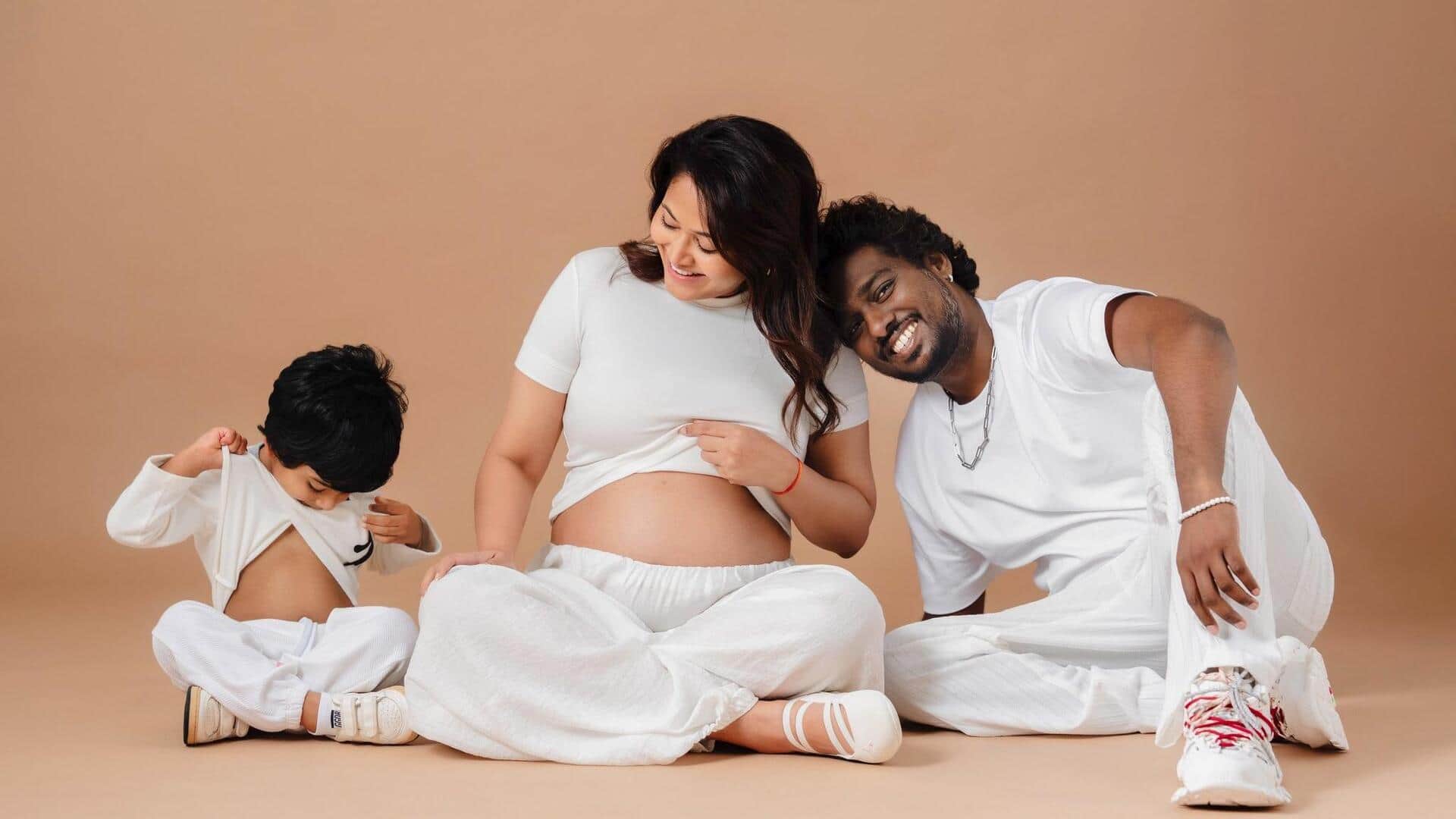 Atlee, wife Priya announce second pregnancy with cute family photoshoot