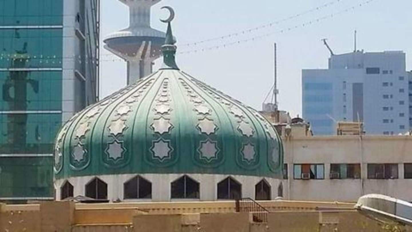 ISIS detonates bomb at a Pakistani shrine, 52 dead