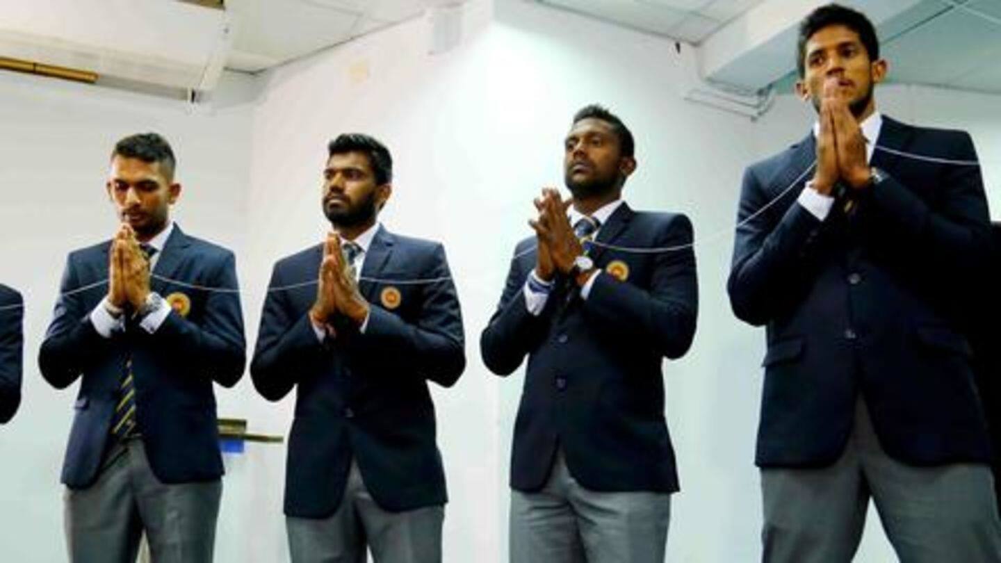 Sri Lankan cricket squad leaves for Pakistan despite security concerns