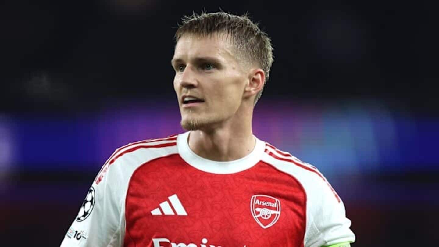 Arsenal's Martin Odegaard sidelined for 'weeks' with knee injury Arsenal's Martin Odegaard sidelined for 'weeks' with knee injury
