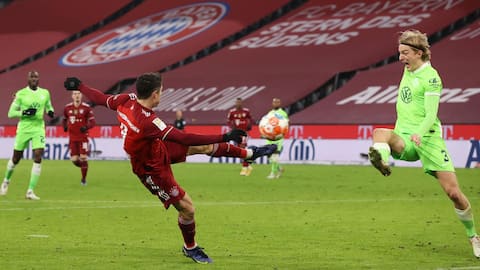 Robert Lewandowski breaks Gerd Muller's record in Bundesliga