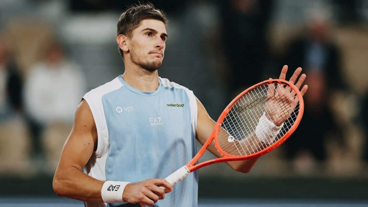 French Open: Flavio Cobolli to face Alexander Zverev in final