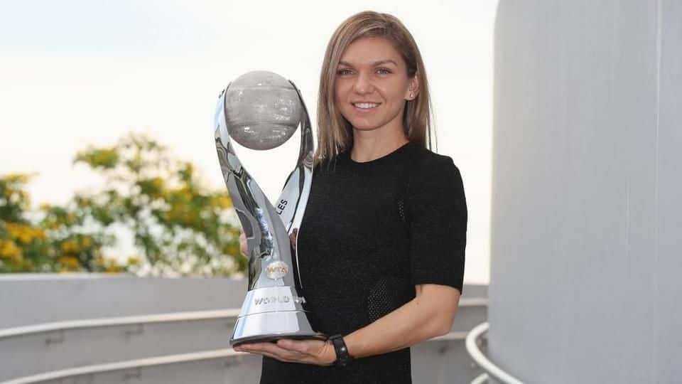 Simona Halep is the new World number 1 tennis player