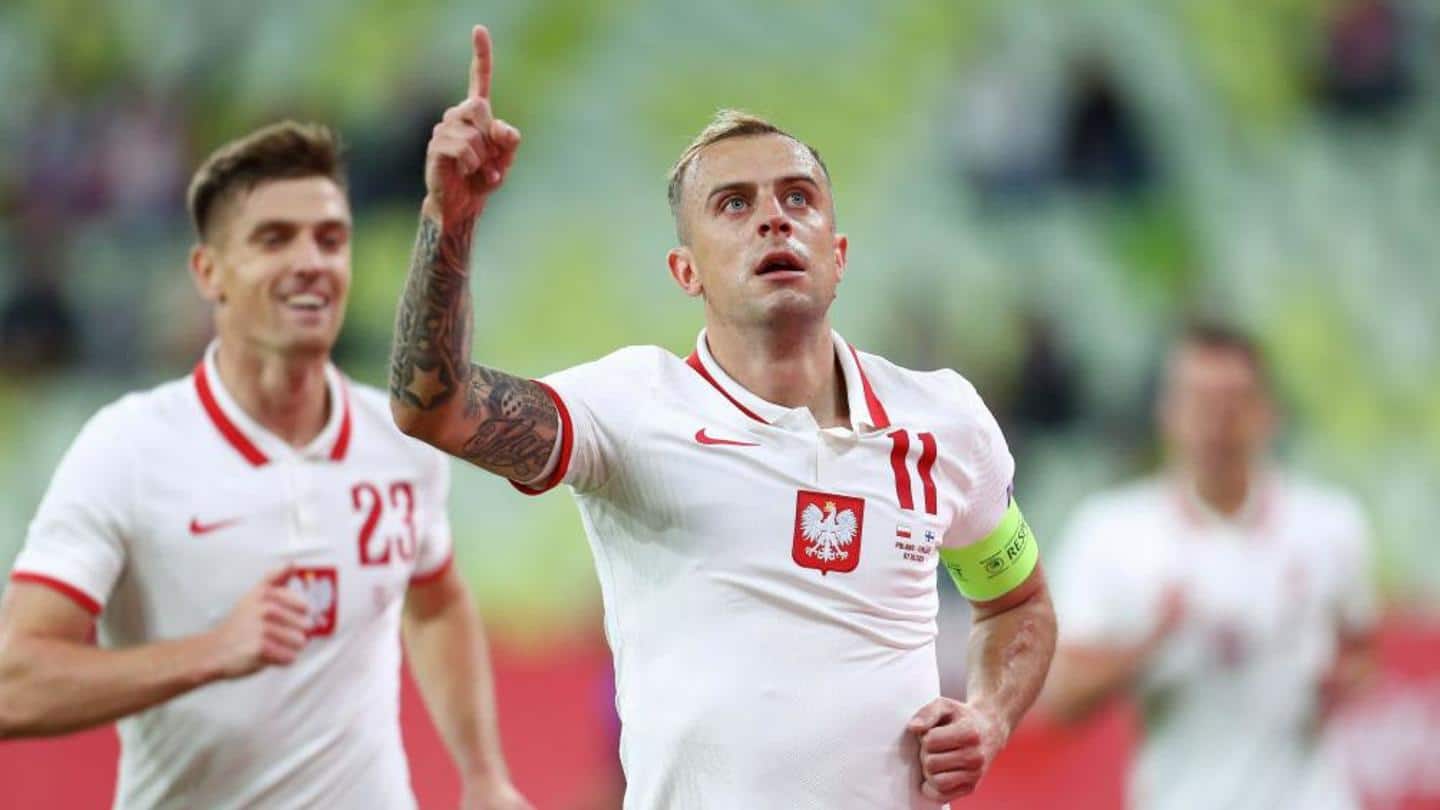Grosicki nets 19-minute hat-trick for Poland, De Boer's unwanted number Grosicki nets 19-minute hat-trick for Poland, De Boer's unwanted number