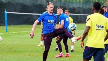 Factors that saw Barcelona miss out on La Liga title