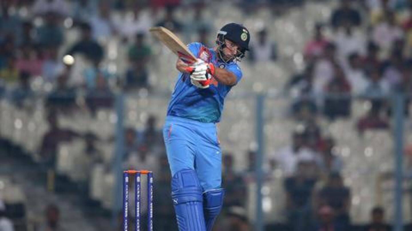 Yuvi stuns Pakistan's Shadab with a flat six Yuvi stuns Pakistan's Shadab with a flat six