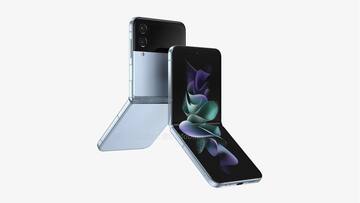 Samsung Flip 4's leaked hands-on images reveal a crease-resistant design