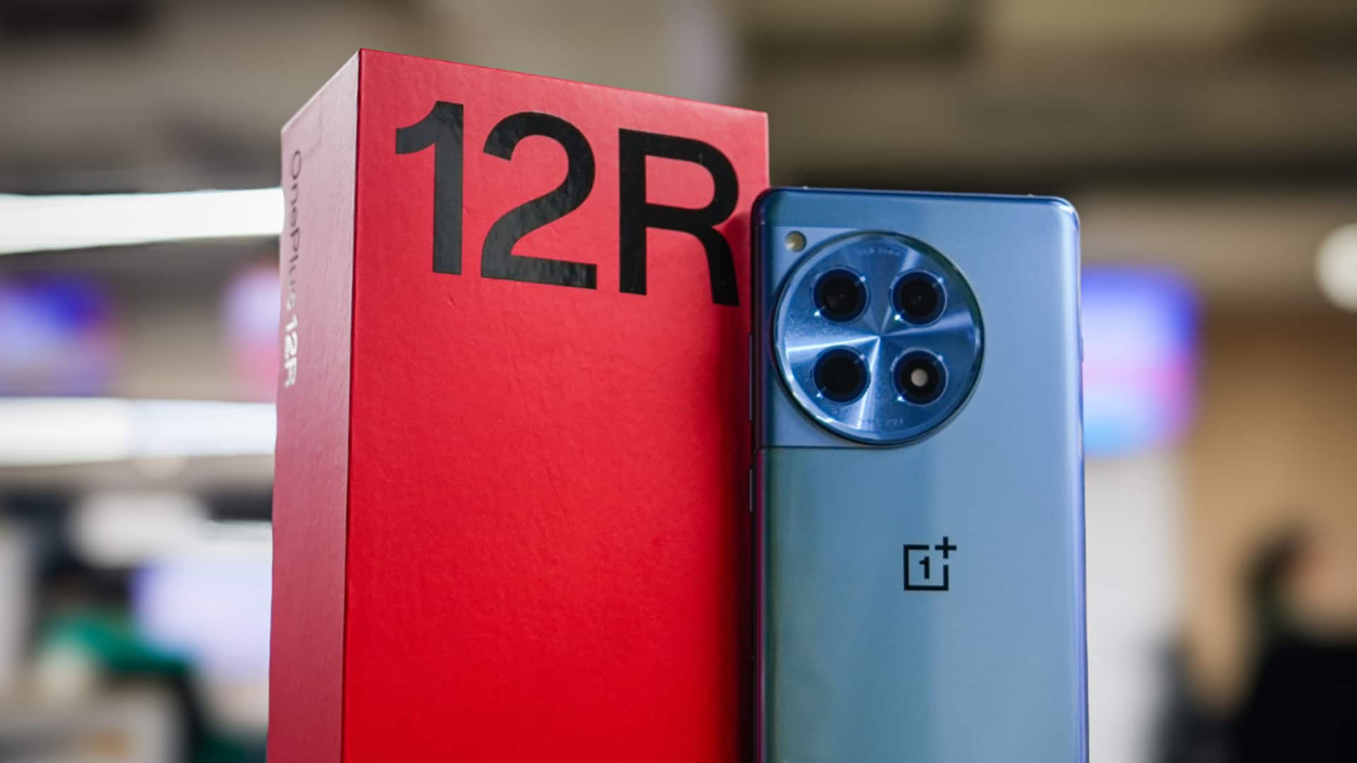 OnePlus 12R update introduces new animations and UI features