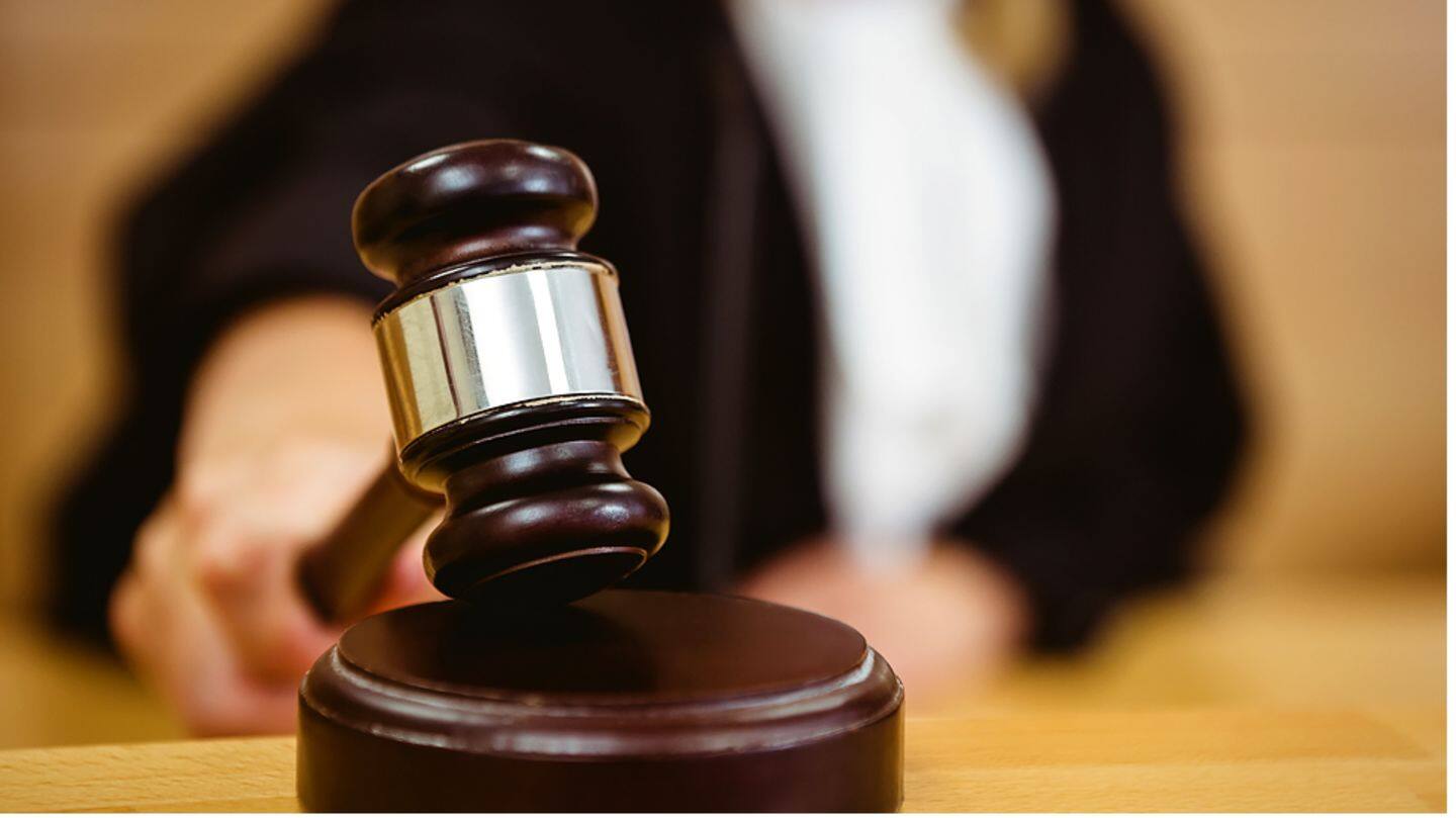 Case's judge, also relative of Najib's party member, was replaced Case's judge, also relative of Najib's party member, was replaced