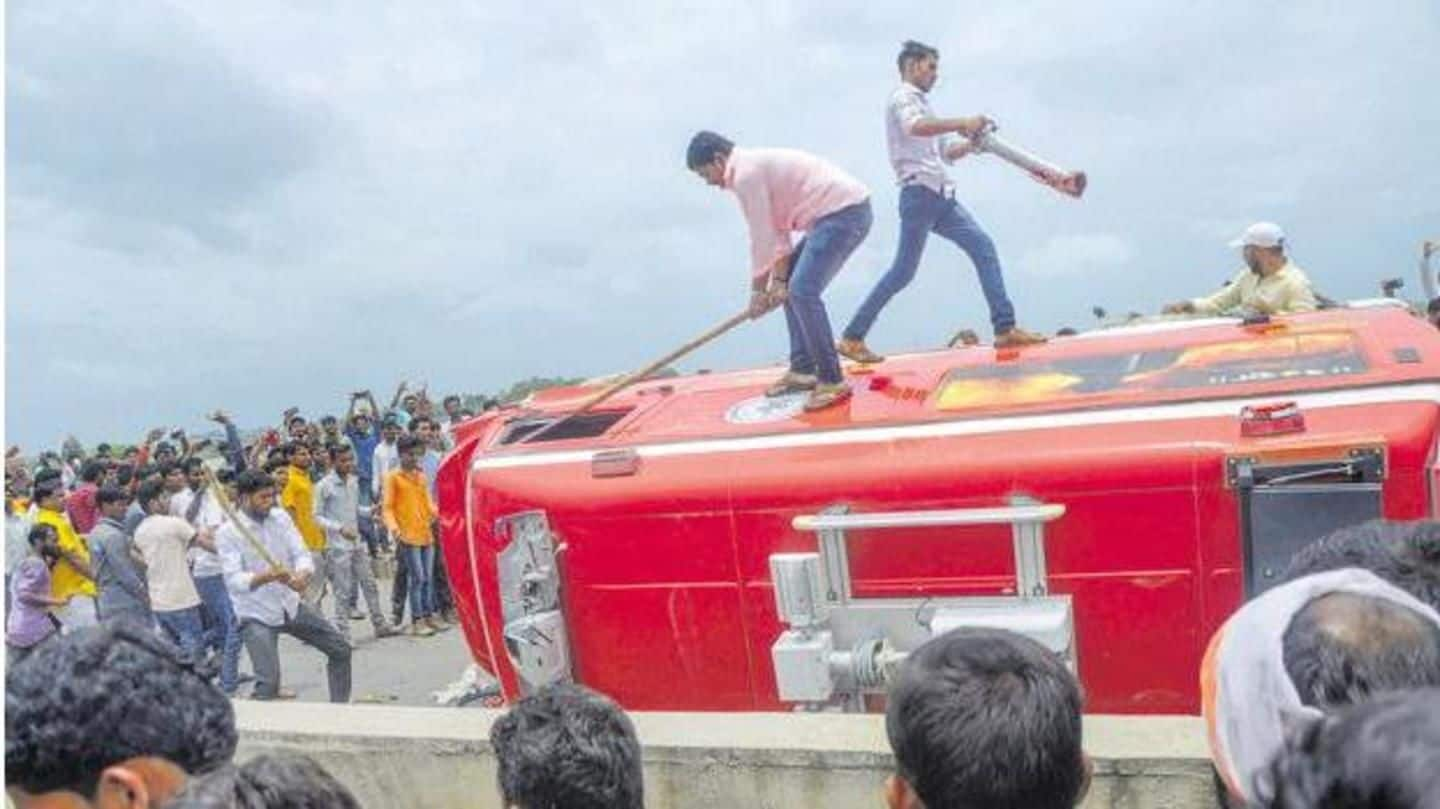 Buses attacked, roads blocked, Maratha outfits begin Mumbai bandh