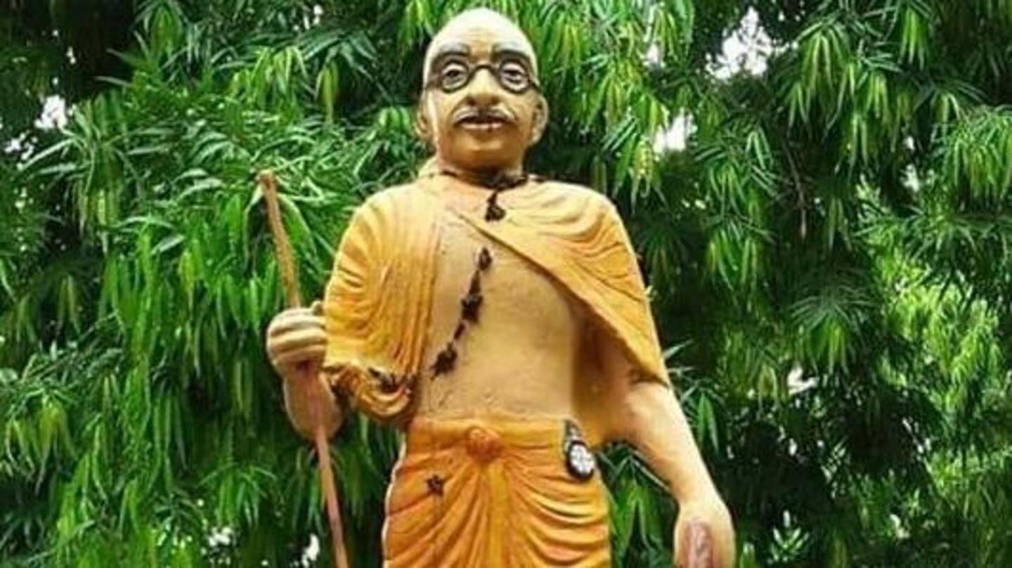 Who painted Bapu's UP statue 'saffron' and when? Parties spar