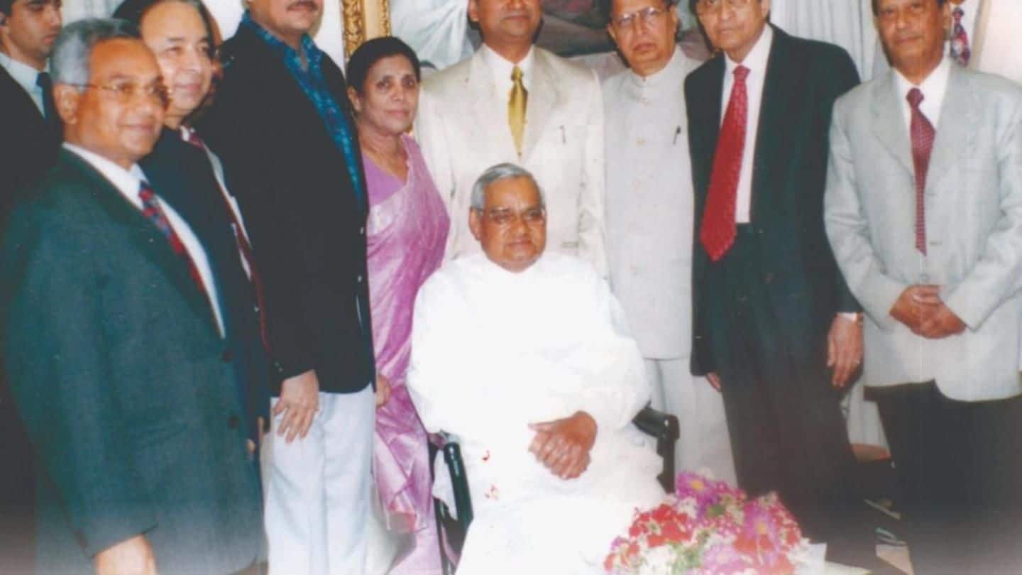Vajpayee asked how he'd look with only kurta without pajamas Vajpayee asked how he'd look with only kurta without pajamas