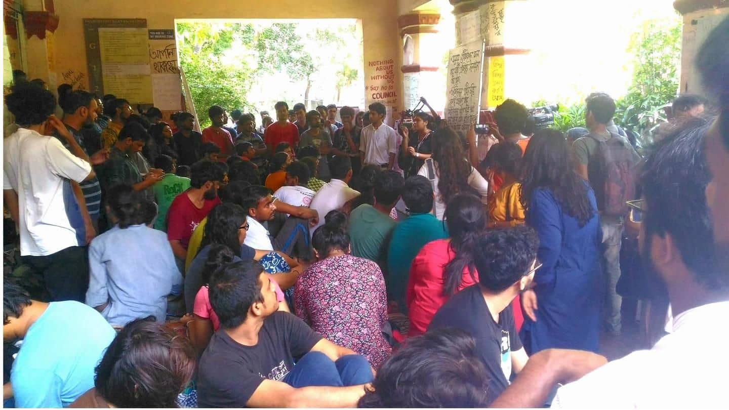 Kolkata: Students' fast demanding hostel-accommodation enters day-4; one falls ill