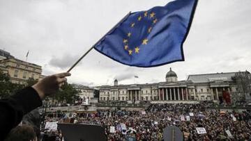 UK lawmakers prepare to deliver verdict on EU divorce deal