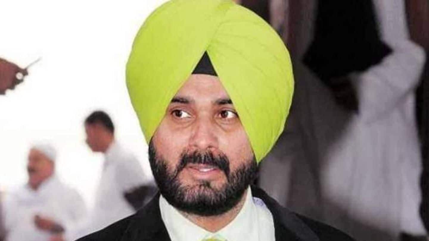 #AmritsarTrainTragedy: Navjot Sidhu defends wife, says accident shouldn't be politicized