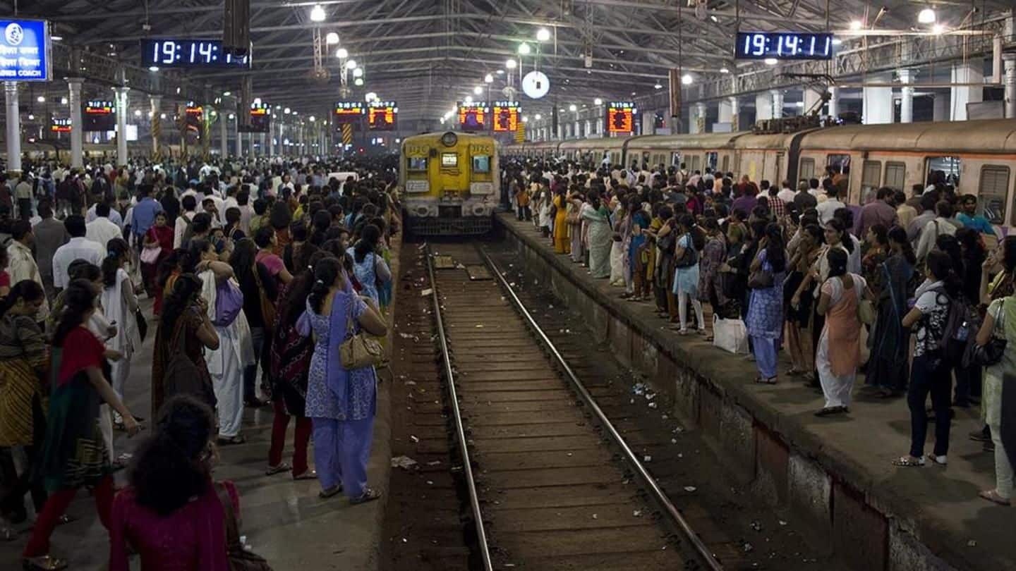 Mumbai: Woman slips while trying to board moving train, dies