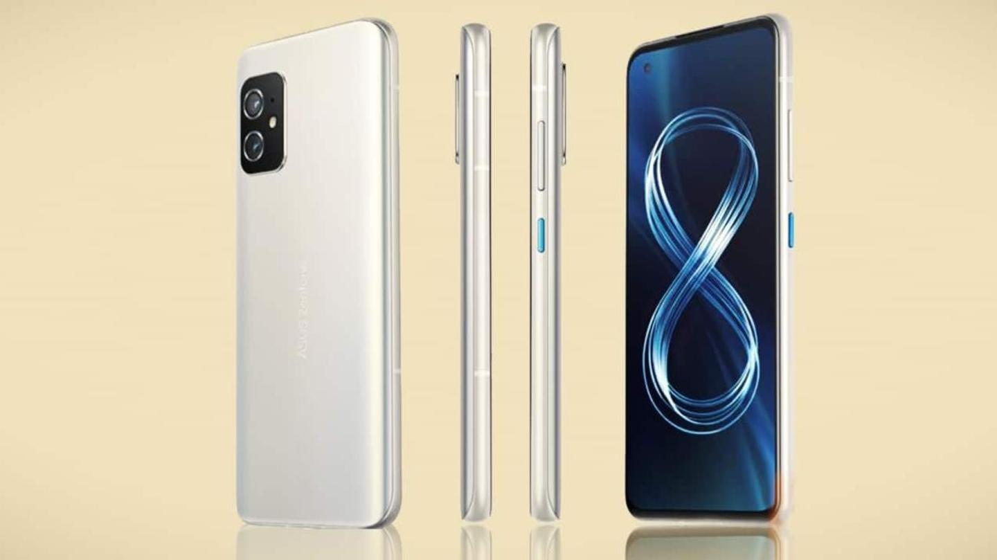 The duo will offer a Super AMOLED display The duo will offer a Super AMOLED display