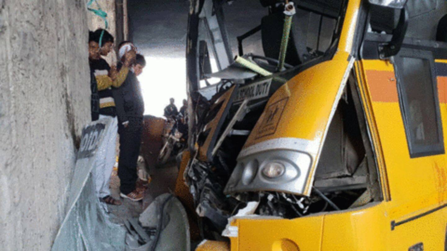 School bus collides with pillar injuring 16 kids in Noida