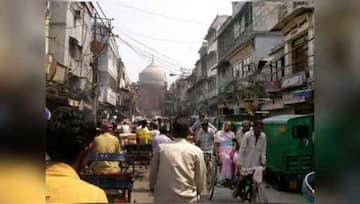 Complete Chandni Chowk parking-lot by September 2020: Delhi-HC to NDMC