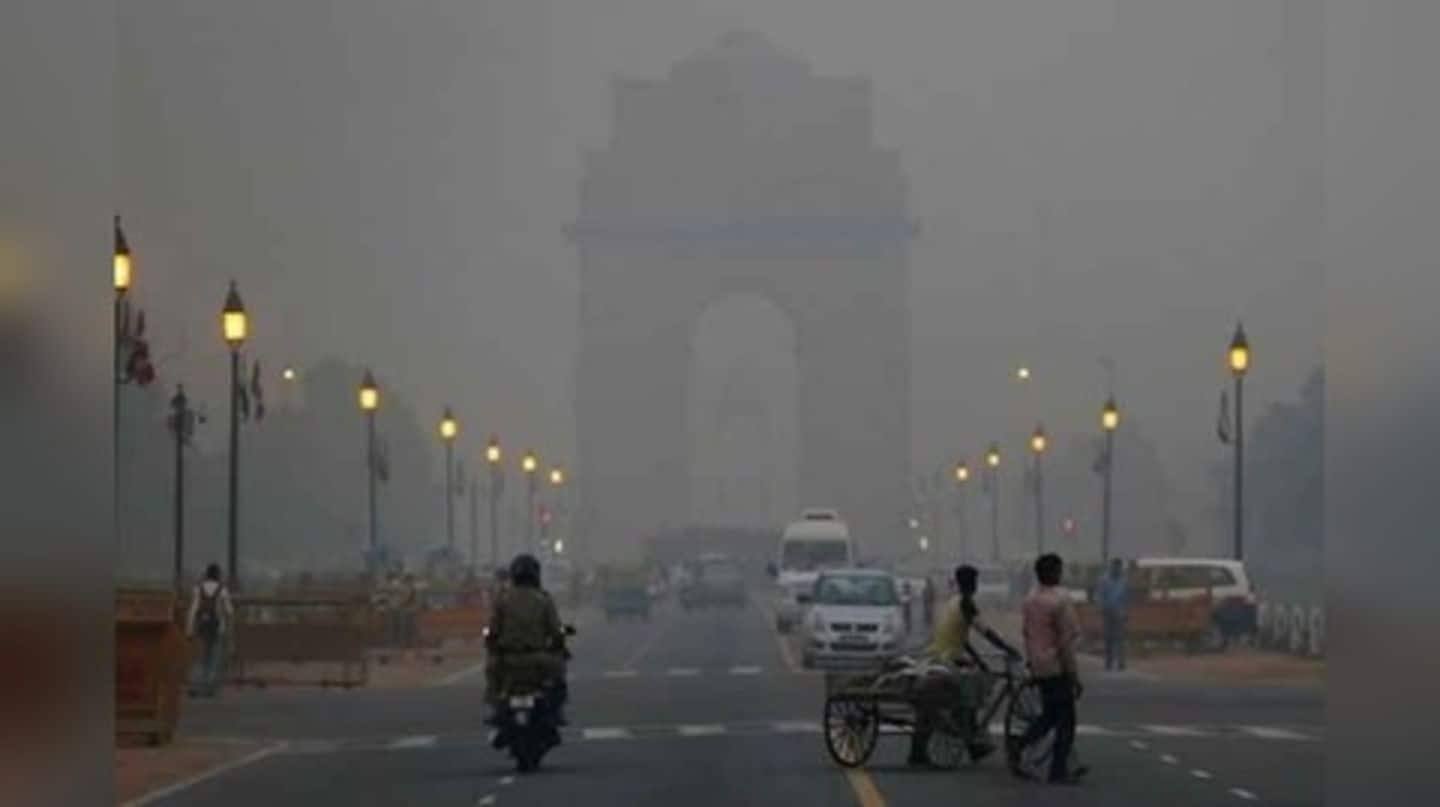Delhi's pollution level remains 'severe' for third consecutive day