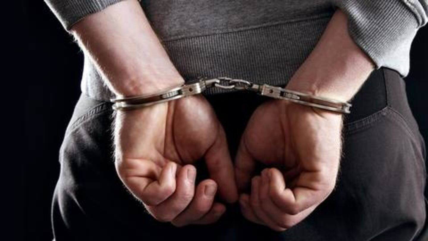 Indian arrested on charges of smuggling foreign nationals into US