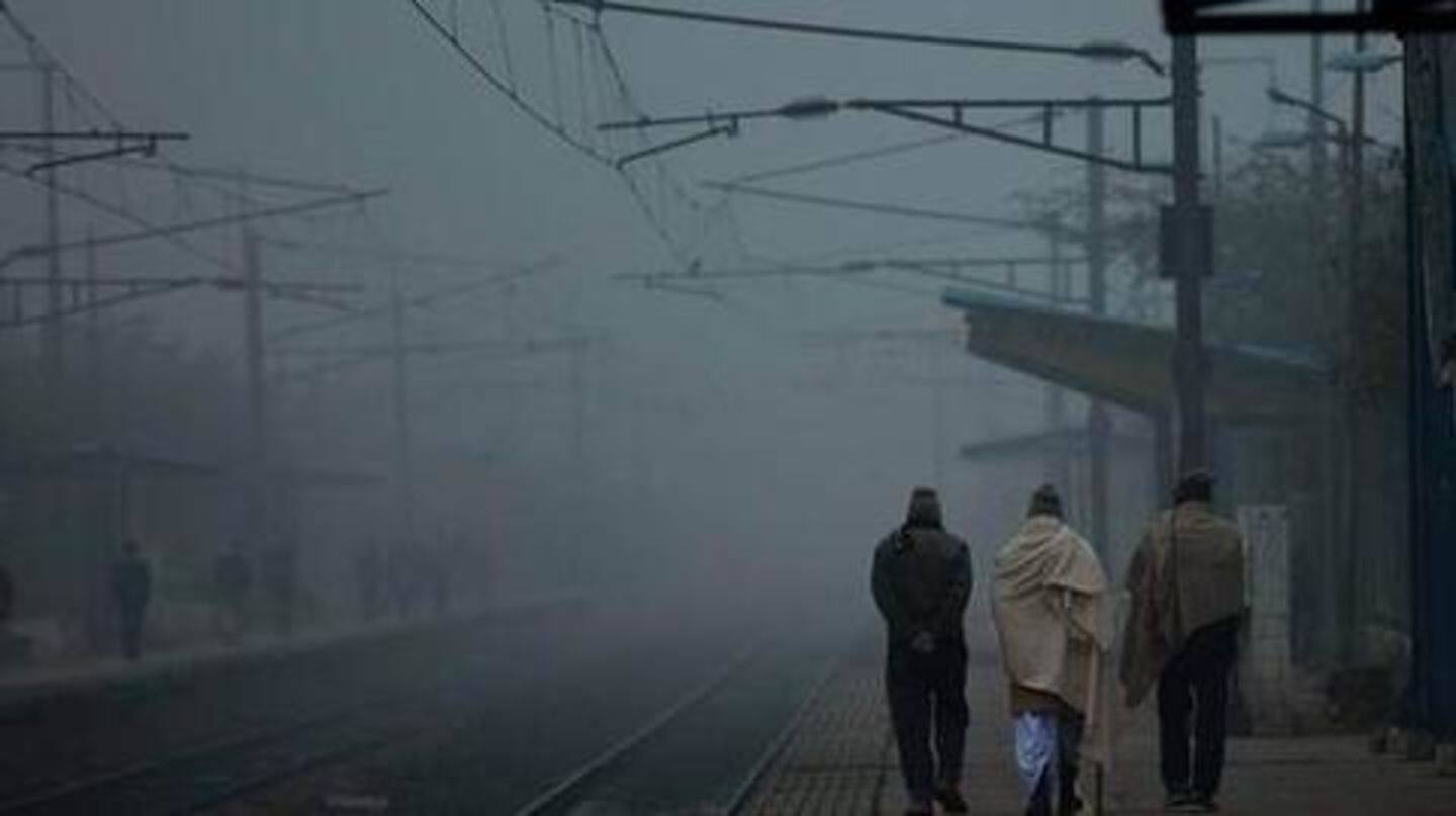 Delhi: Visibility drops due to dense fog, 13 trains delayed