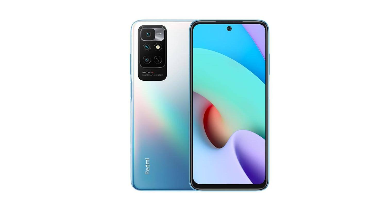 The phone bears a Full-HD+ LCD screen The phone bears a Full-HD+ LCD screen