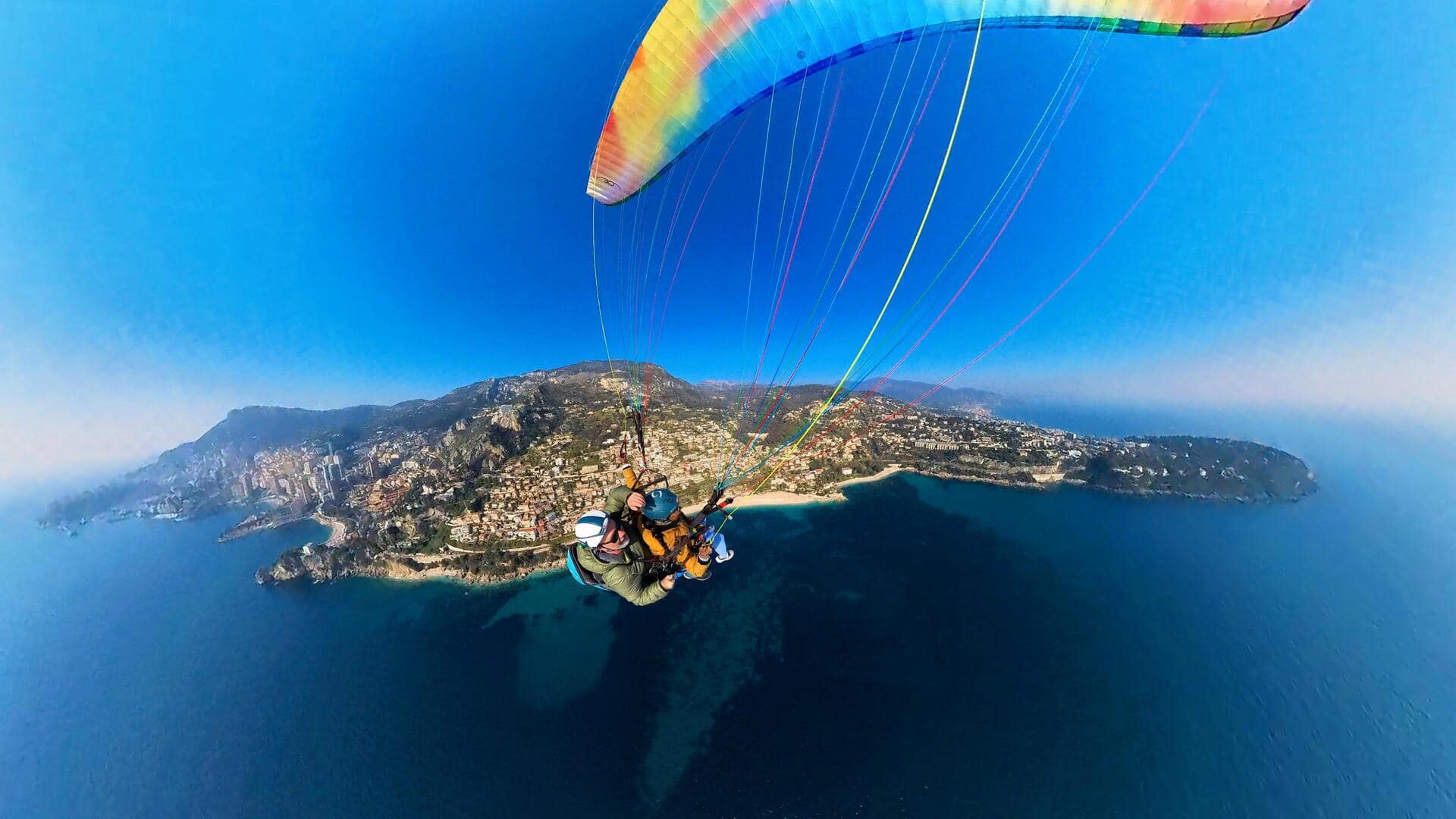 Seeking an adventure? Try paragliding in France