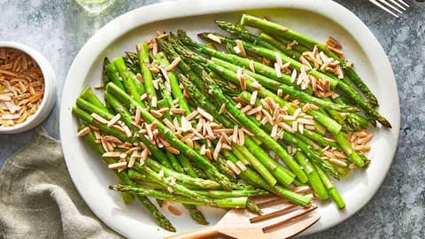 How to turn asparagus-hazelnuts into yummy recipes