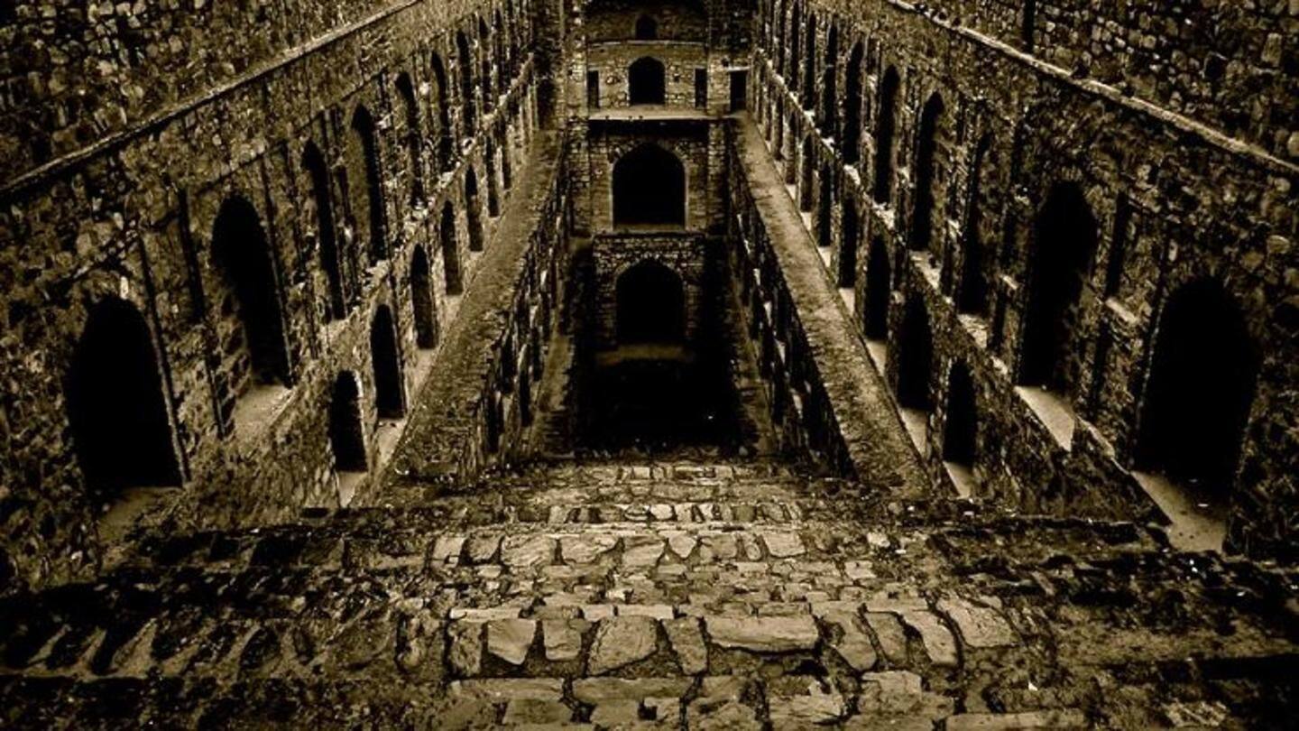 The step-well of death! The step-well of death!