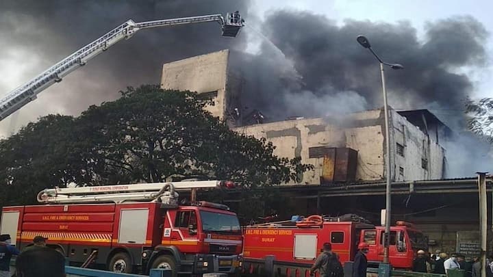 Gujarat: Fire at Surat factory kills 2; over 100 rescued