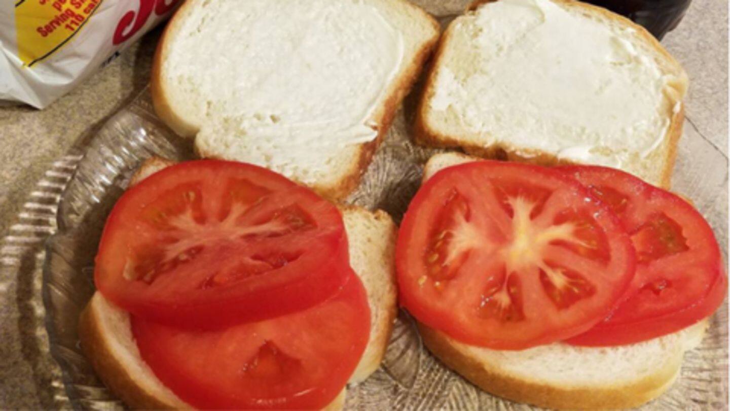 Tomato sandwich: Amazingly easy to make and delightfully juicy Tomato sandwich: Amazingly easy to make and delightfully juicy