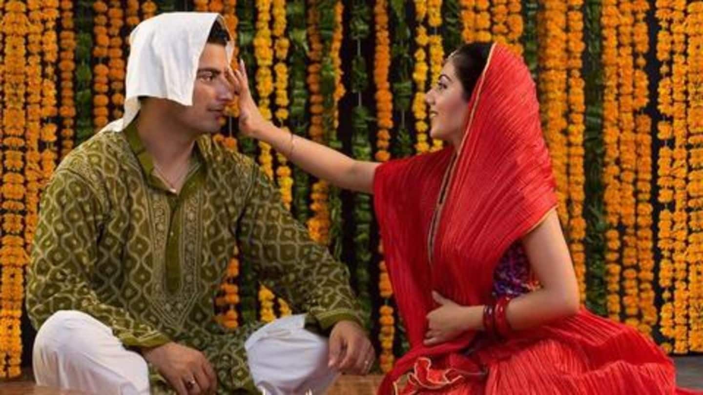 On Bhai Dooj, sisters pray for the long-lives of brothers On Bhai Dooj, sisters pray for the long-lives of brothers