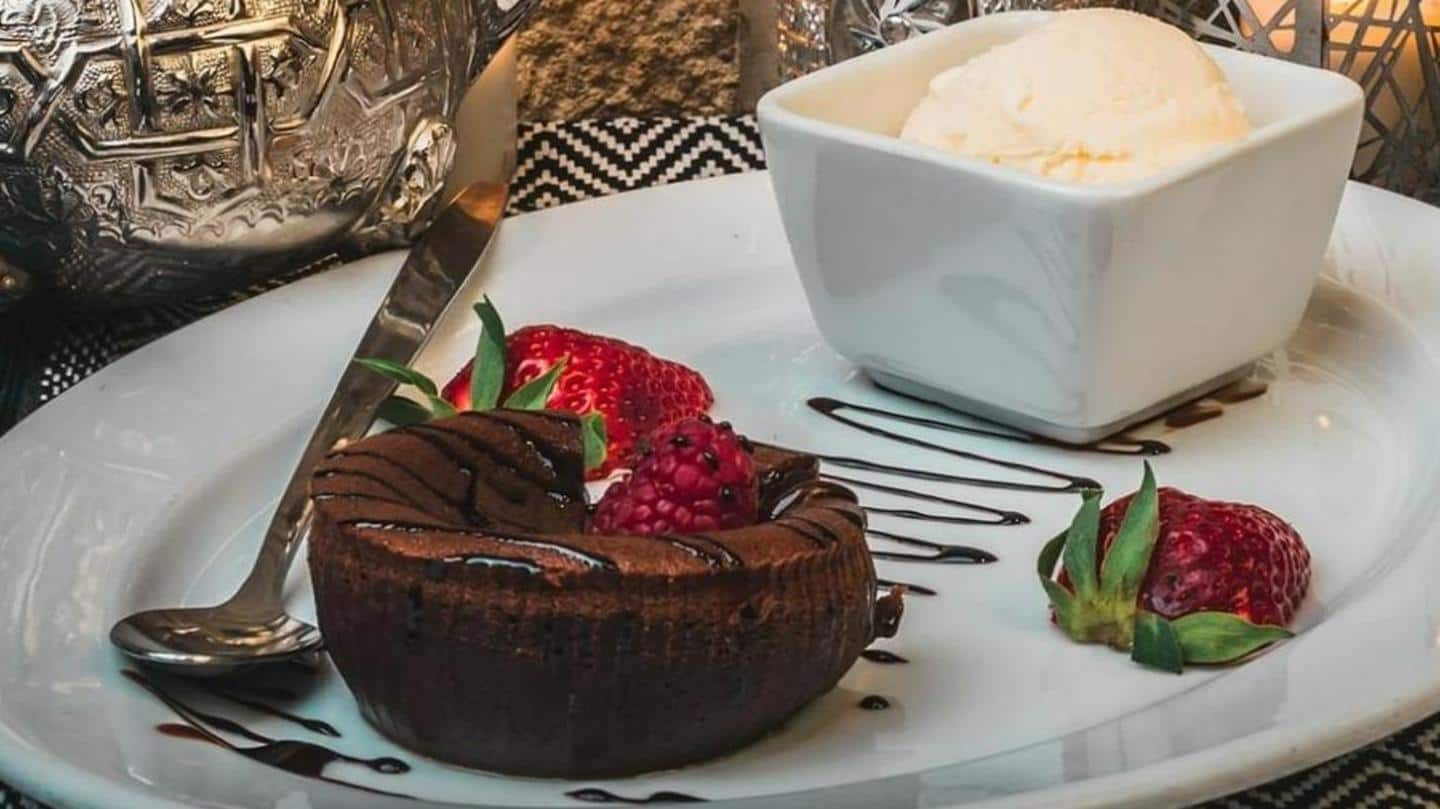 Beirut Nights: Enjoy the best of desserts and Shisha