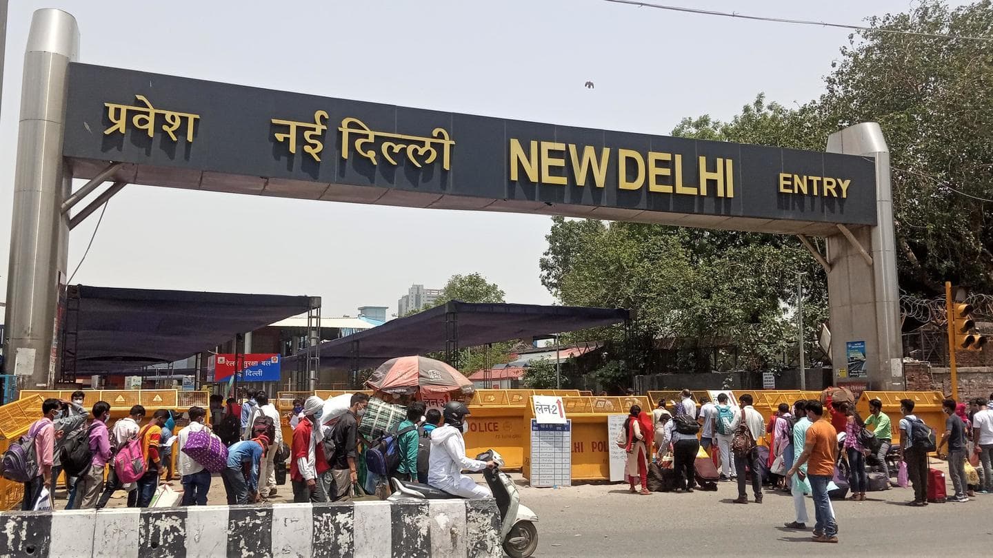 Delhi shuts private offices amid COVID-19 surge; essential services exempt