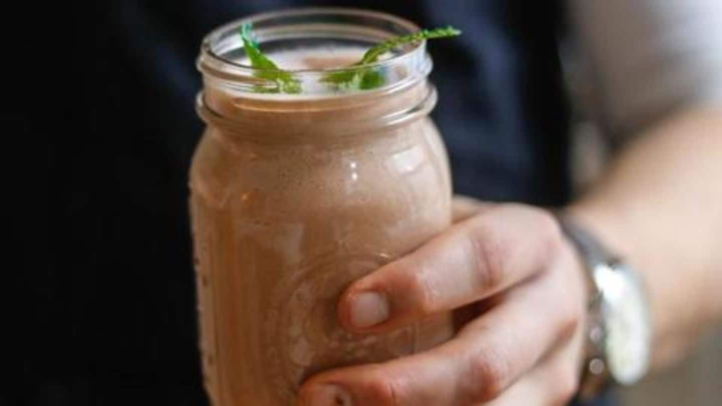 Chocolate milk v/s Protein shake: Which is better post workout?