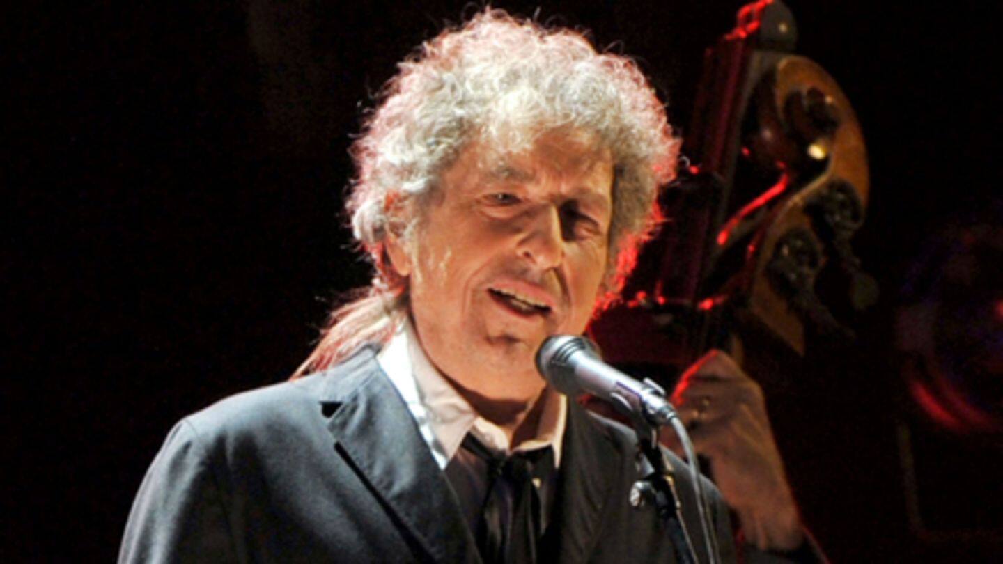Lyrics for two more Dylan songs also up for grabs Lyrics for two more Dylan songs also up for grabs