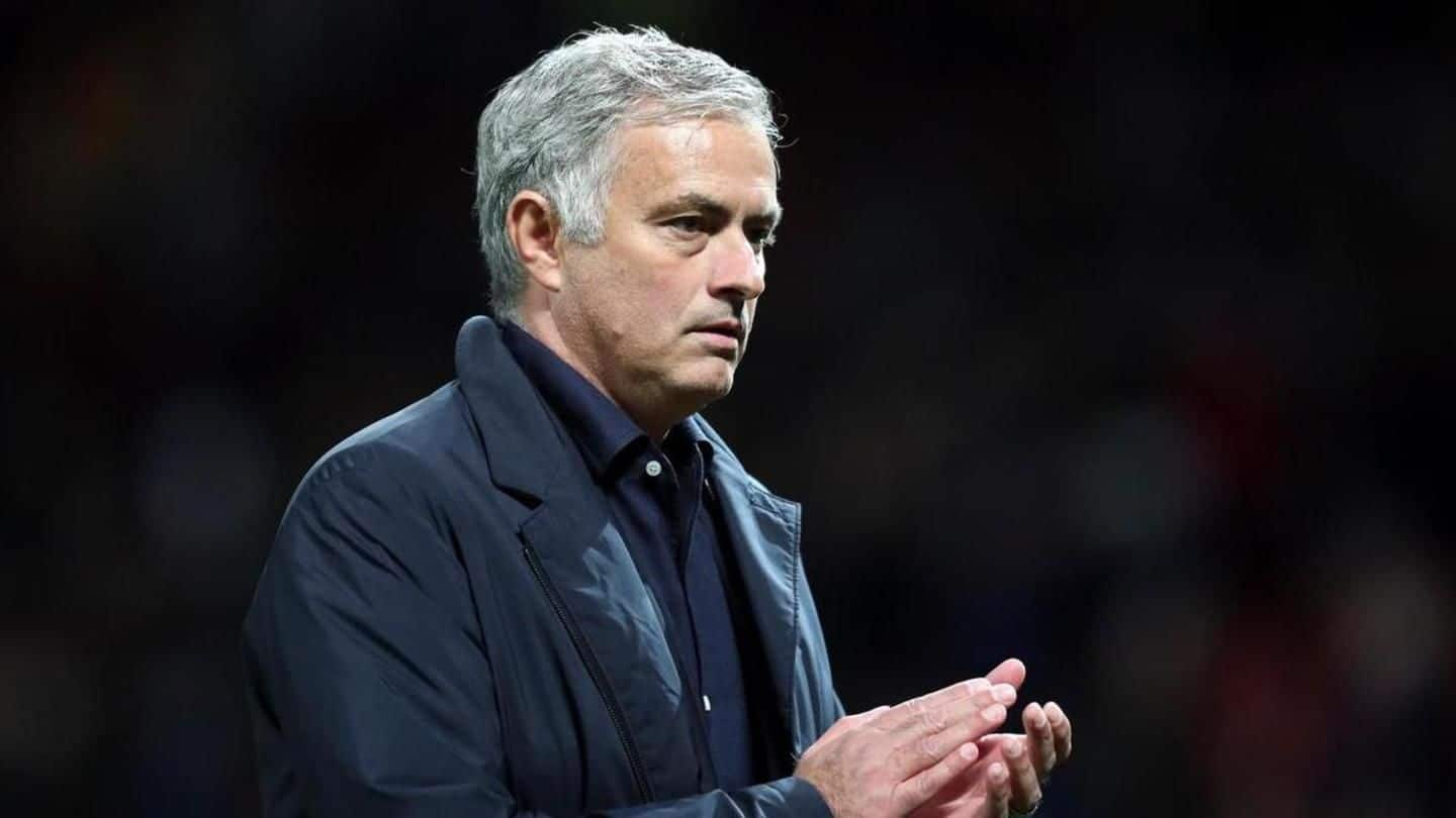 Manchester United dismiss reports of sacking Mourinho this weekend