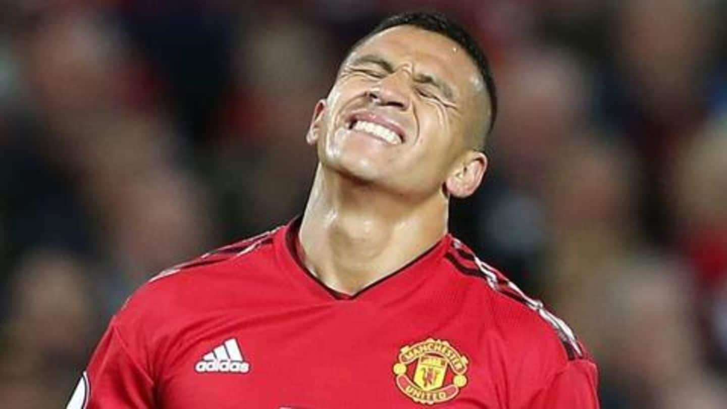 Alexis Sanchez out for a long time with massive injury