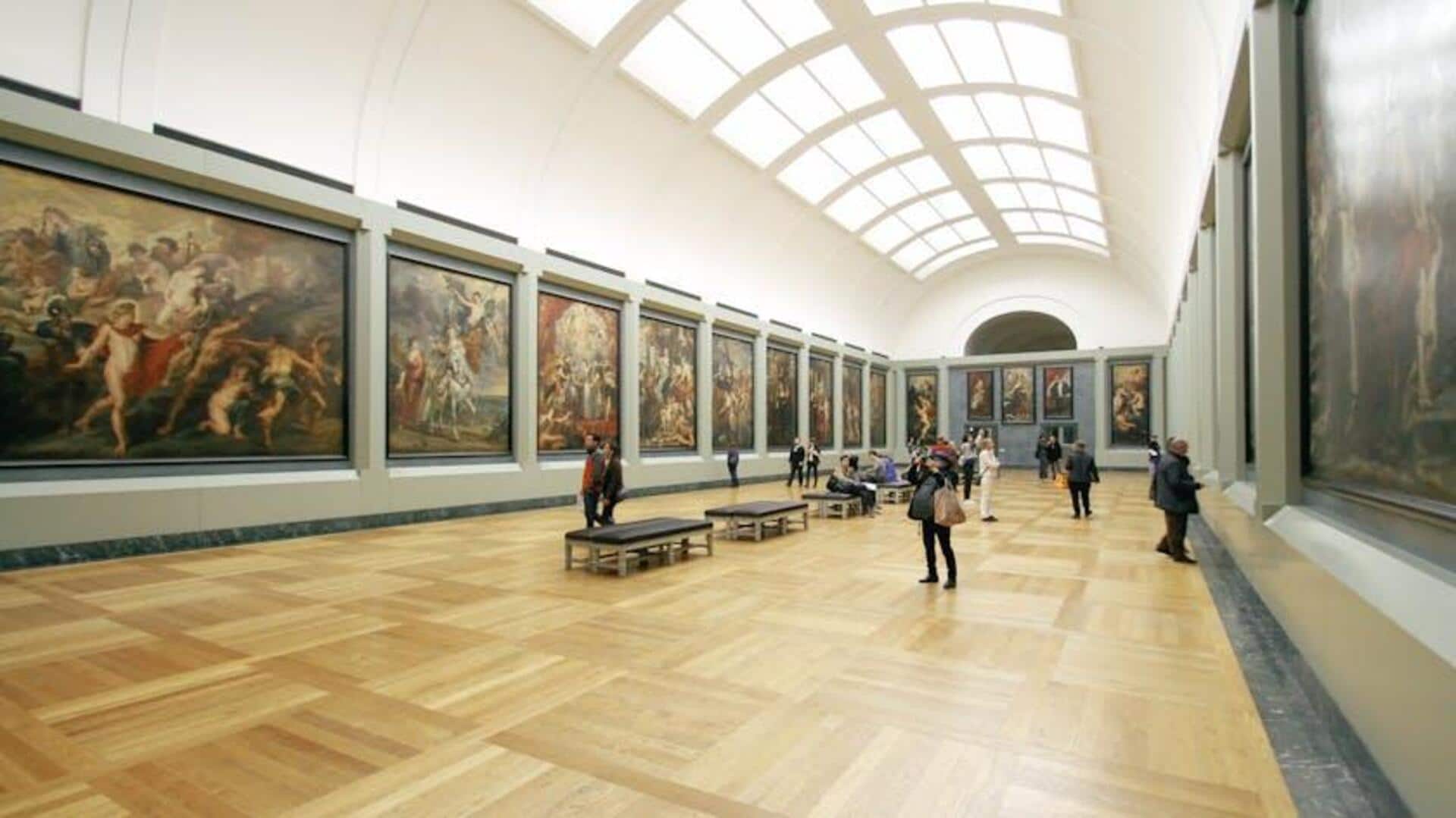 Museum manners 101: 5 tips to be a respectful visitor Museum manners 101: 5 tips to be a respectful visitor